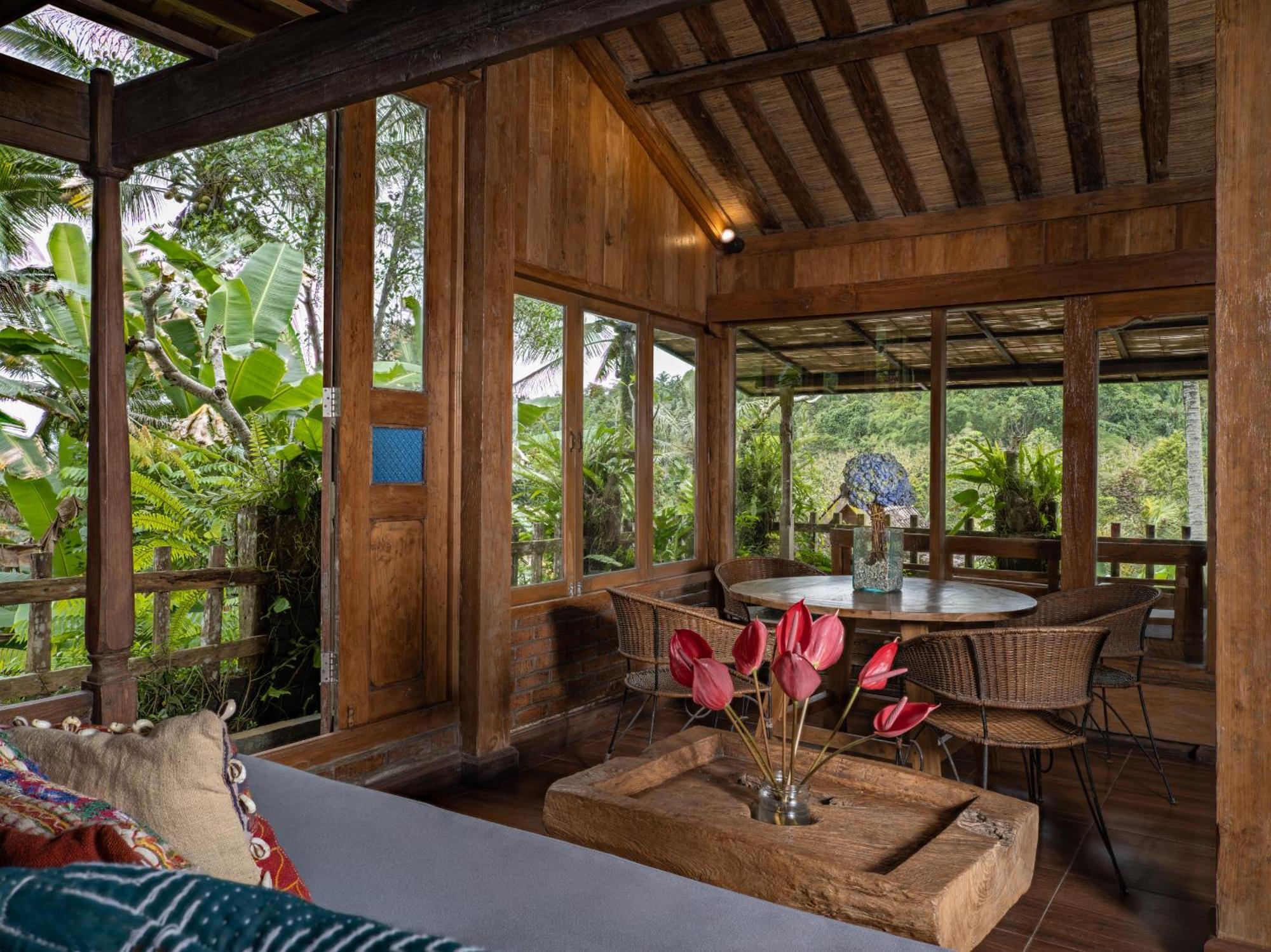 Niente Bali Villa Penebel Exterior photo
